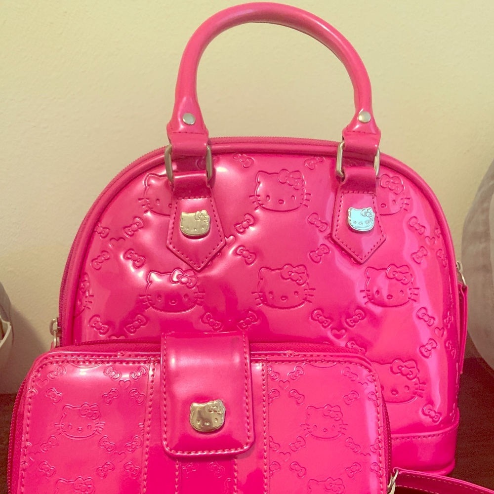 Hello kitty purse and wallet